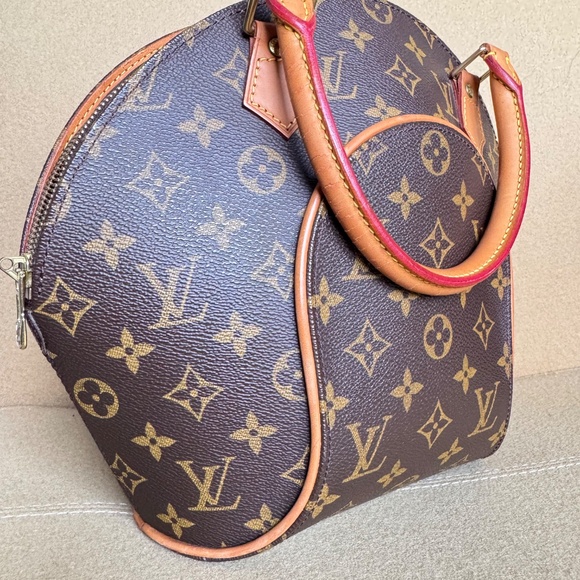 LV Ellipse PM - Picture 3 of 9